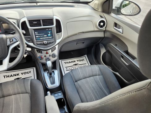 Used 2017 Chevrolet Sonic LT image 14
