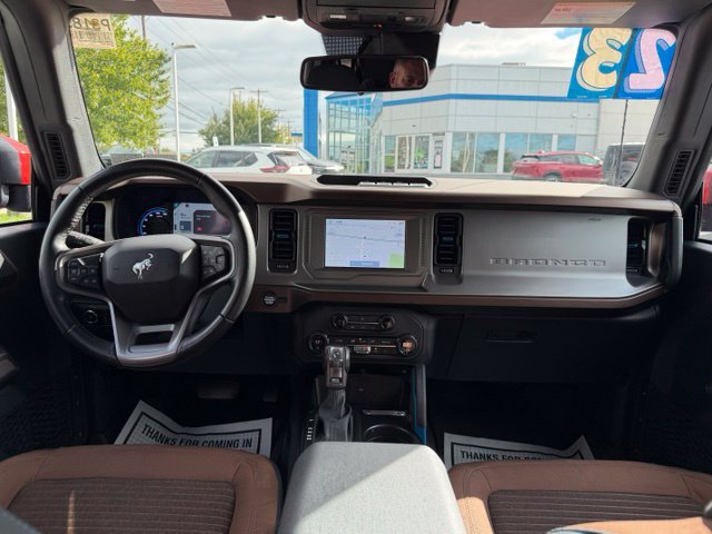Used 2023 Ford Bronco Outer Banks AWD/4WD image 3