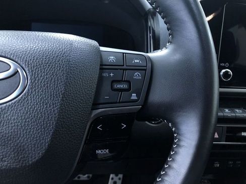 Certified 2025 Toyota Camry SE image 18