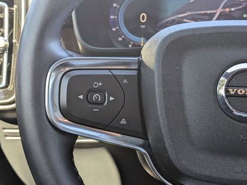 Certified 2023 Volvo C40 P8 Recharge Plus image 32