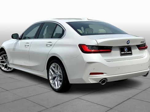Used 2025 BMW 330i Sedan w/ Convenience Package image 12