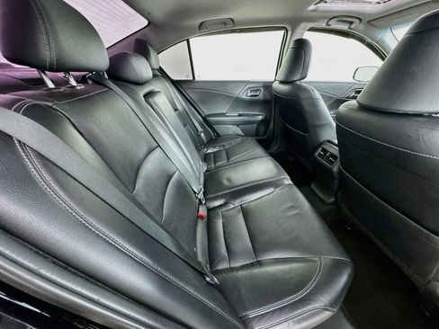 Used 2015 Honda Accord EX-L image 33