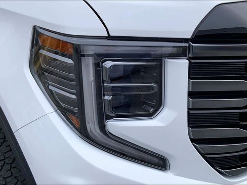 Used 2026 GMC Sierra 1500 AT4 w/ AT4 Premium Package image 27