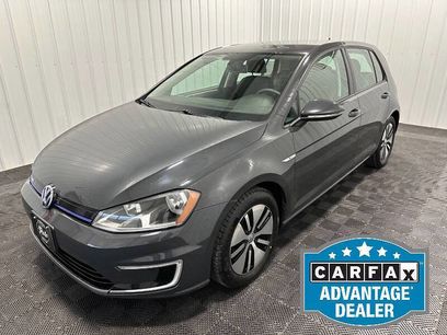 Used 2016 Volkswagen e-Golf SE w/ DC Fast Charging Package