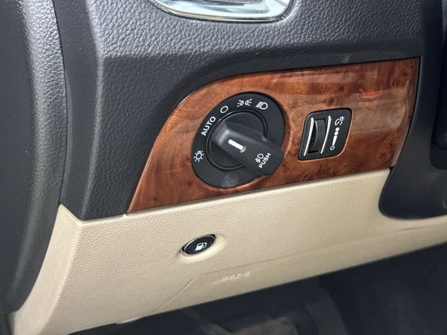 Used 2017 Dodge Durango Citadel w/ Technology Group RWD image 36
