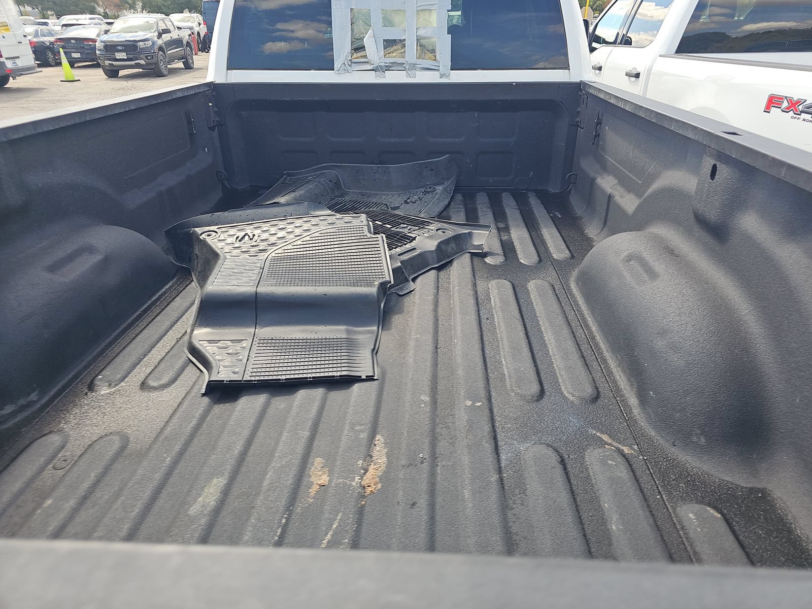 Used 2024 RAM 2500 Laramie AWD/4WD image 12