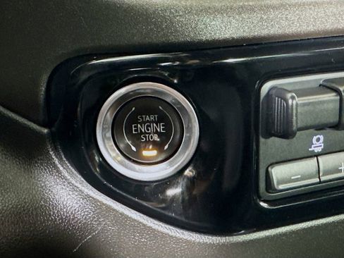 Used 2024 Chevrolet Silverado 3500 High Country w/ High Country Premium Package AWD/4WD image 33