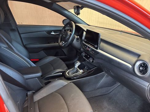 Certified 2023 Kia Forte GT-Line image 24