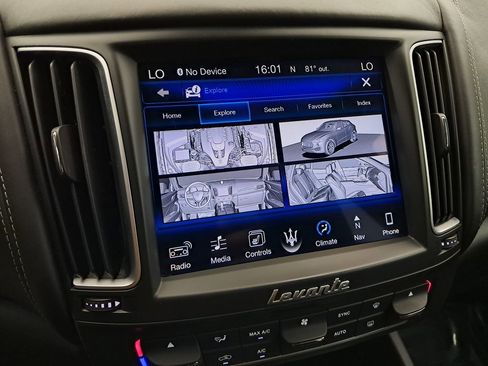 Used 2017 Maserati Levante w/ Sport Package image 20