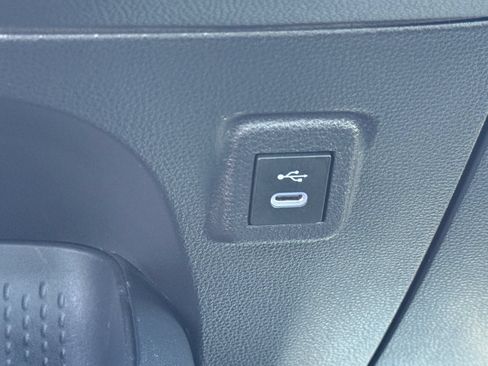 Used 2025 Toyota Corolla SE FWD image 23