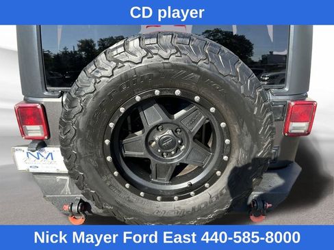 Used 2018 Jeep Wrangler Unlimited Sport S image 13