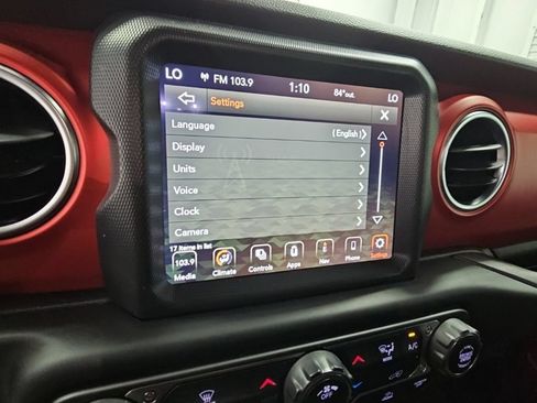 Used 2021 Jeep Wrangler Rubicon AWD/4WD image 22