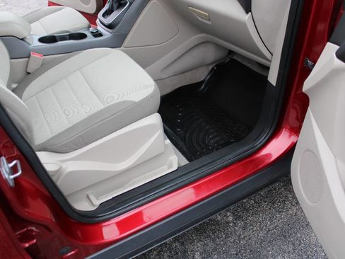 Used 2014 Ford Escape SE w/ Equipment Group 201A image 40