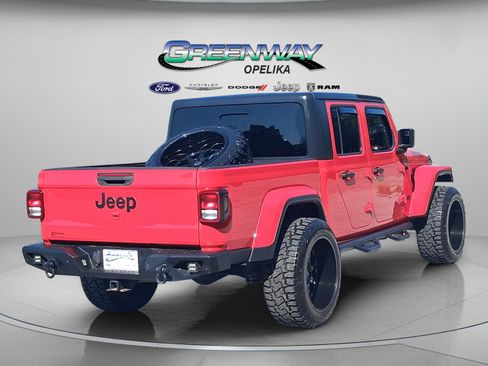 Used 2021 Jeep Gladiator Sport AWD/4WD image 7