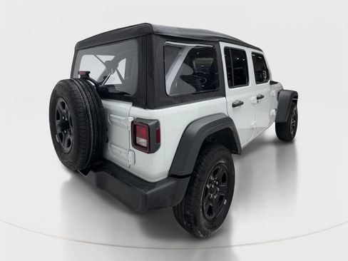 Used 2025 Jeep Wrangler Unlimited Sport AWD/4WD image 7