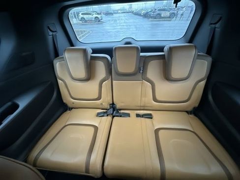 New 2026 Nissan Armada SL w/ Captain's Chari Seat Package image 25