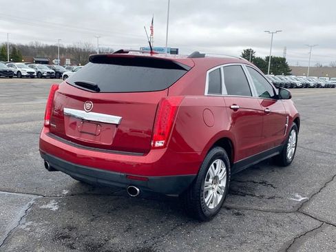 Used 2010 Cadillac SRX Luxury image 3