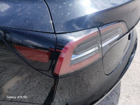 Used 2023 Tesla Model 3 Standard Range image 13