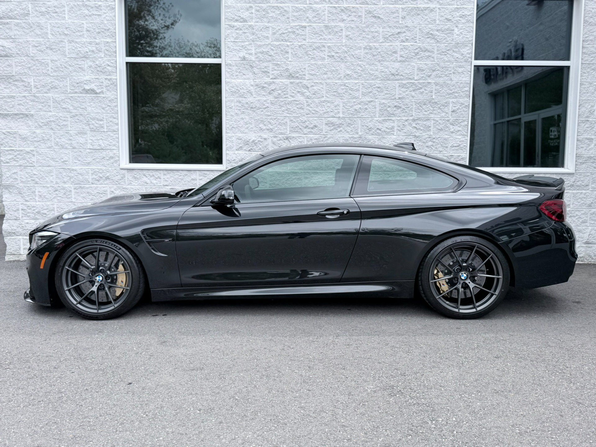 Used 2019 BMW M4 CS w/ Executive Package RWD image 7