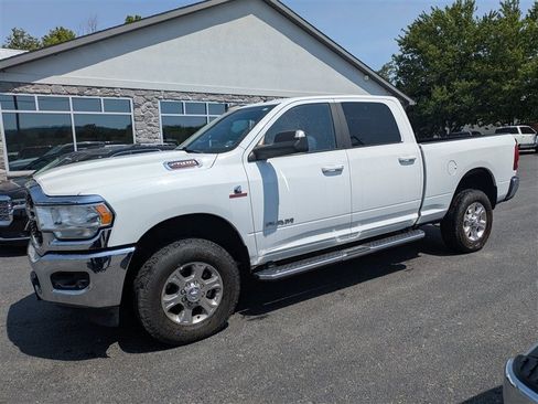 Used 2022 RAM 2500 Big Horn w/ Level 1 Equipment Group AWD/4WD image 1