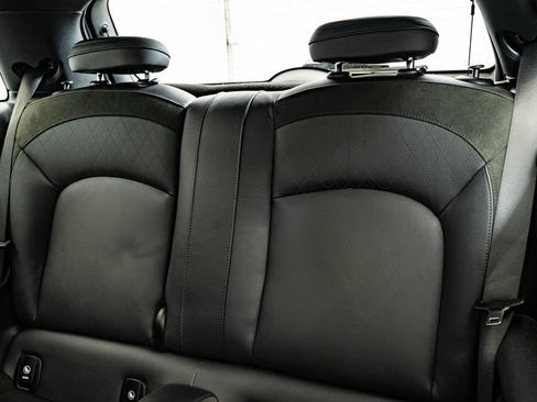 Used 2024 MINI Cooper S w/ Signature Upholstery Package FWD image 40