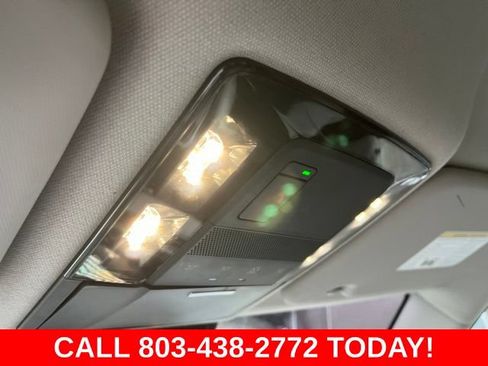 Used 2025 Mitsubishi Outlander SE AWD/4WD image 27