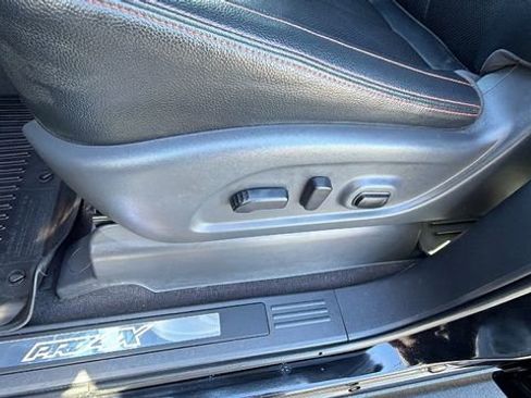 Used 2023 Nissan Titan PRO-4X w/ Pro-4x Convenience Package image 22