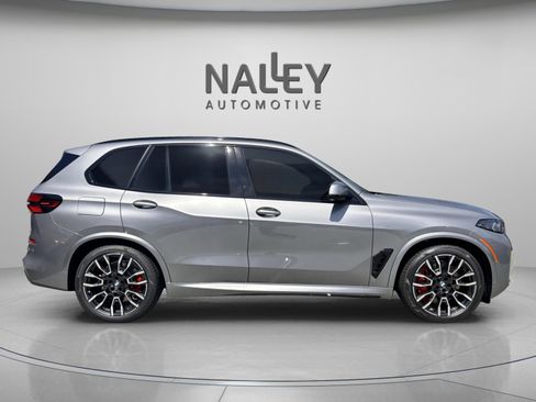 Used 2026 BMW X5 xDrive50e w/ M Sport Package image 4