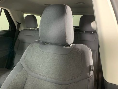 Used 2025 Ford Explorer Active image 18