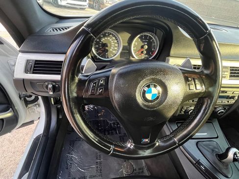 Used 2010 BMW M3 Coupe image 22