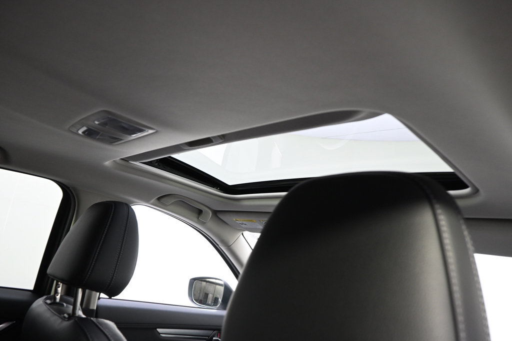Used 2025 MAZDA CX-5 AWD 2.5 S w/ Premium Plus Pkg image 18