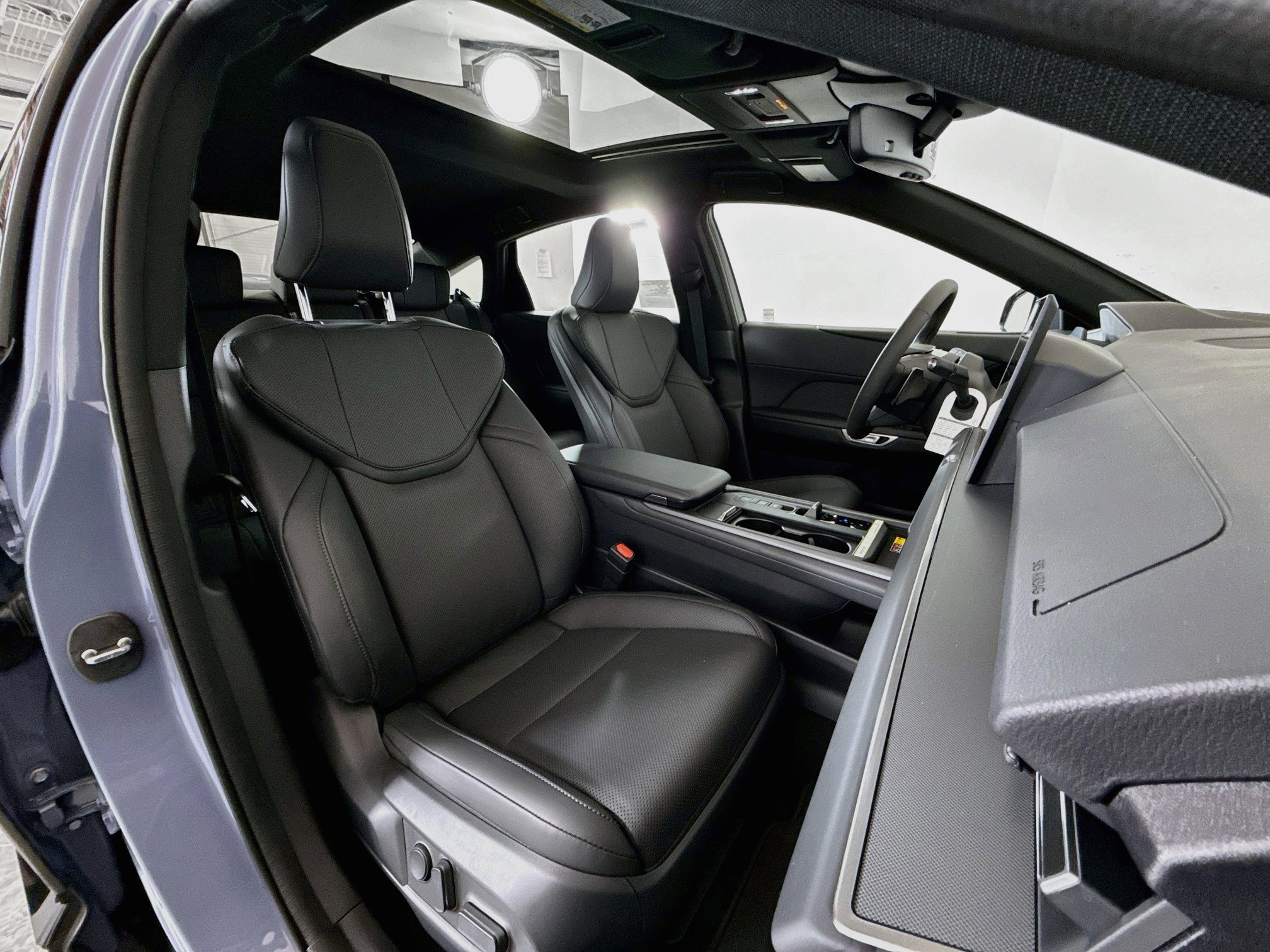 New 2026 Lexus ES 350e w/ Convenience Package FWD image 26