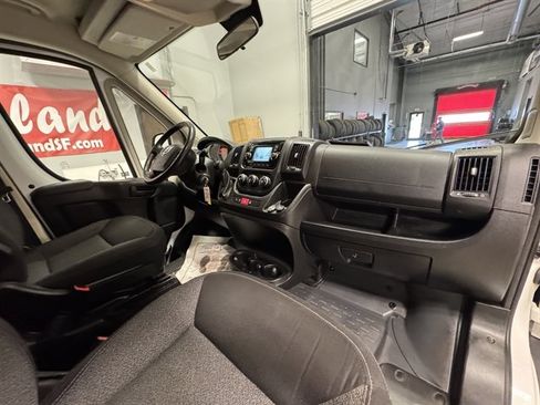 Used 2016 RAM ProMaster 3500 w/ Premium Appearance Group FWD image 10