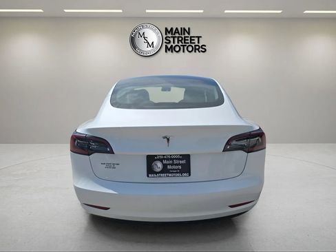 Used 2023 Tesla Model 3 Standard Range RWD image 4