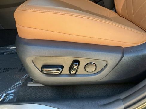 Used 2025 Lexus NX 350 AWD w/ Luxury Package image 13