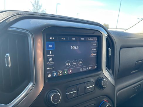 Used 2021 Chevrolet Silverado 1500 LTZ w/ LTZ Premium Package image 17