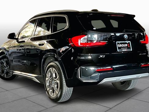 Used 2023 BMW X1 xDrive28i w/ Premium Package image 11