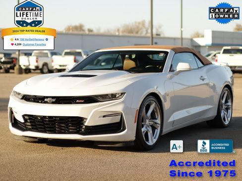 Used 2020 Chevrolet Camaro SS image 3