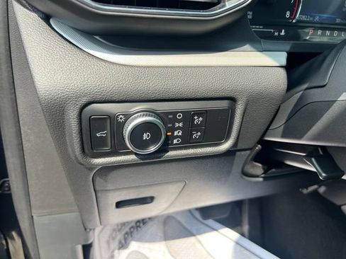 Certified 2023 Ford Explorer XLT w/ Equipment Group 202A AWD/4WD image 8