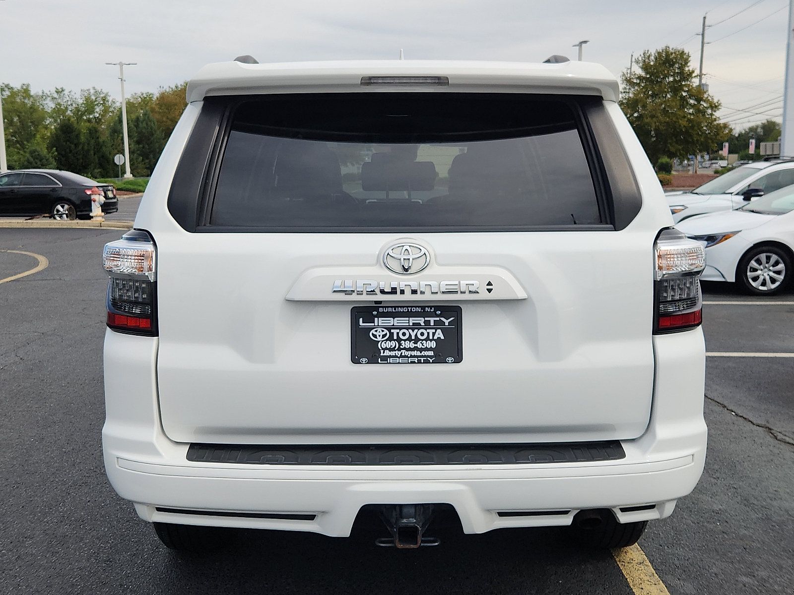 Used 2023 Toyota 4Runner TRD Sport AWD/4WD image 6