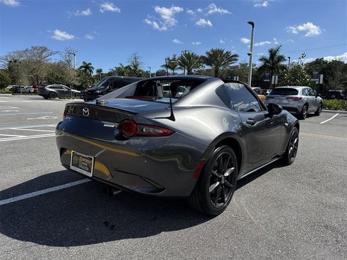 Used 2017 MAZDA MX-5 Miata RF Club image 4