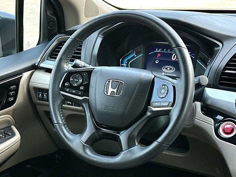 Used 2024 Honda Odyssey Touring image 27
