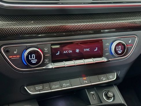 Used 2023 Audi SQ5 Premium Plus w/ Premium Plus Package AWD/4WD image 28
