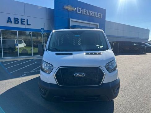 Used 2025 Ford Transit 250 Low Roof w/ Exterior Upgrade Package RWD image 2