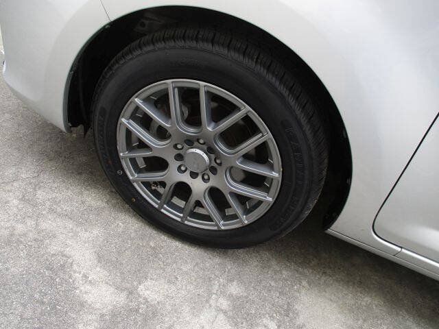 Used 2015 Scion xB FWD image 19