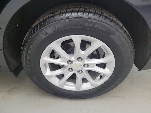 Used 2021 Chevrolet Equinox LT w/ LPO, Floor Liner Package FWD image 31