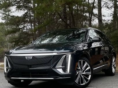Used 2024 Cadillac Lyriq Luxury