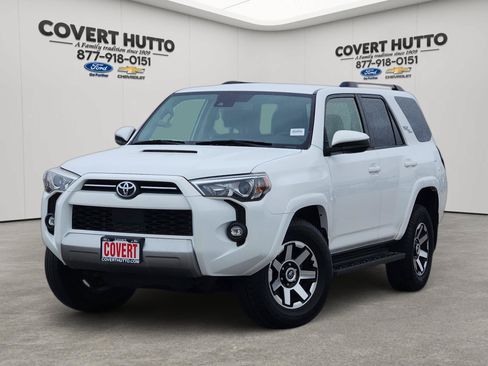 Used 2022 Toyota 4Runner TRD Off-Road AWD/4WD image 1