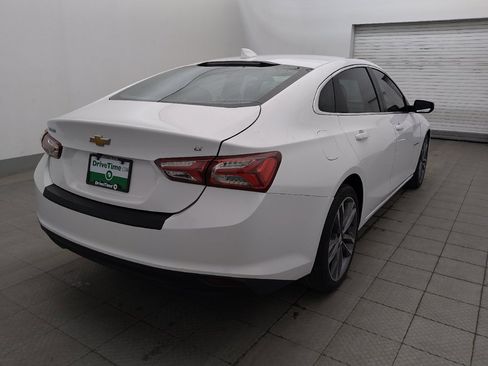 Used 2021 Chevrolet Malibu LT FWD image 9