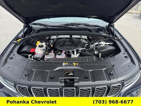 Used 2024 Jeep Grand Cherokee Limited 4xe AWD/4WD image 32